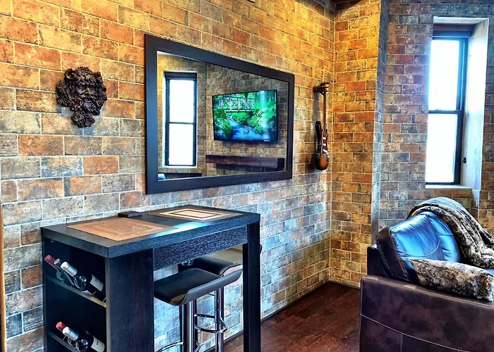 The Picasso On Lincoln Park Appartement